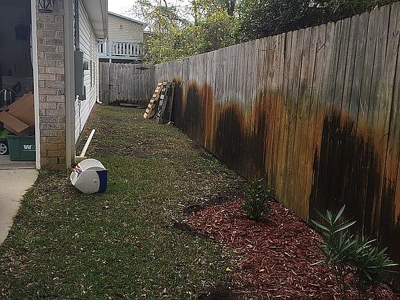 3rd image of 208 Green Dr