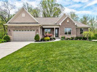 8027 River Vista Ct, Maineville, OH 45039