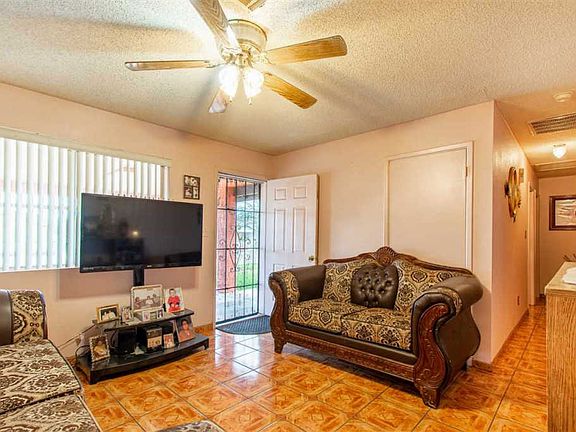 2nd image of 816 N Orquidea Ave
