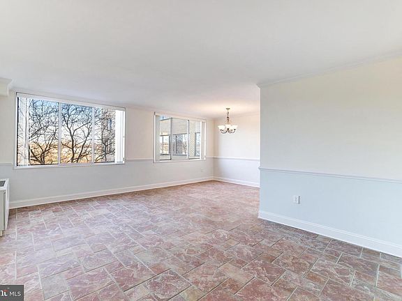 5th image of 6621 Wakefield Dr APT 406