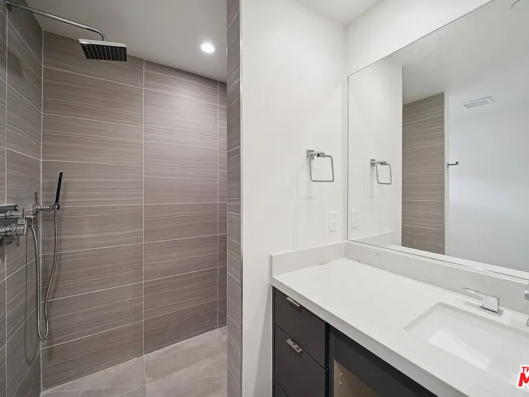 1051 S Corning St #102 — Photo 19