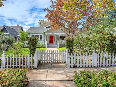 1403 N Orange Grove Ave, Los Angeles, CA, 90046