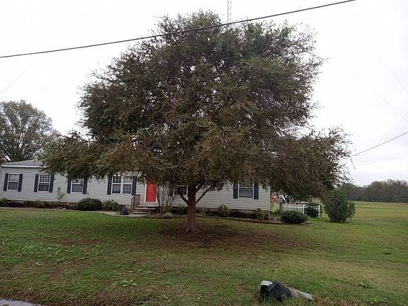 2nd image of 108 Chestnut