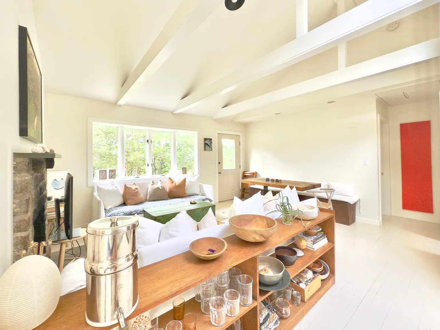 Amagansett (walk to the Bay) Cottage — Photo 2
