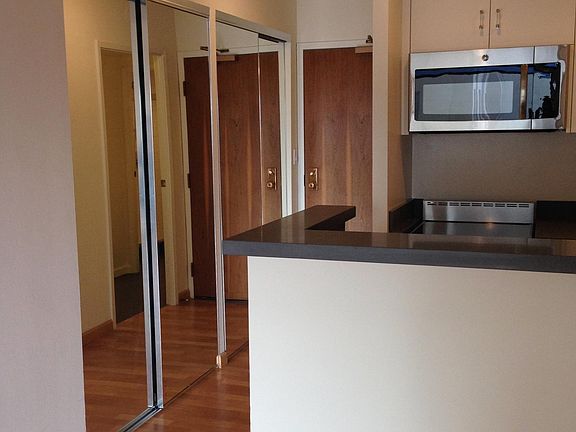 3rd image of 1177 California St APT 411