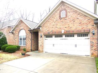 2540 Saintsbury Dr, Burlington, NC 27215