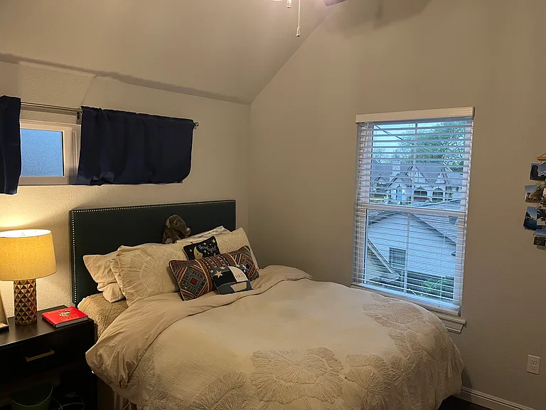 210 Hazel Blvd #1 — Photo 4