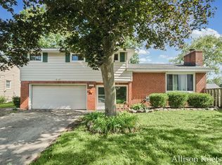910 Mulford Dr SE, Grand Rapids, MI 49507