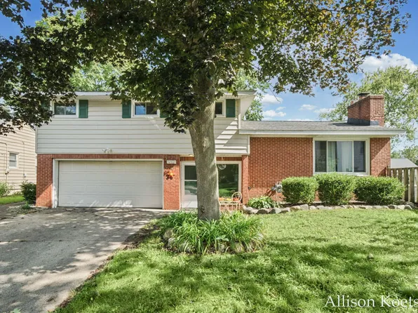 910 Mulford Dr SE, Grand Rapids, MI 49507