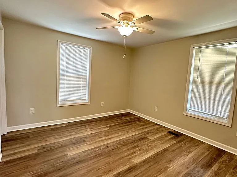 2843 Pinetrail Rd — Photo 7