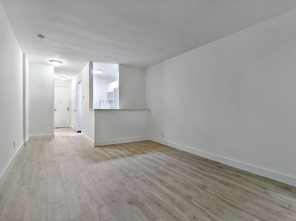 330 E 85th St APT 1B