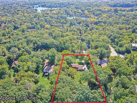 4th image of 26820 W Lakeview Dr S
