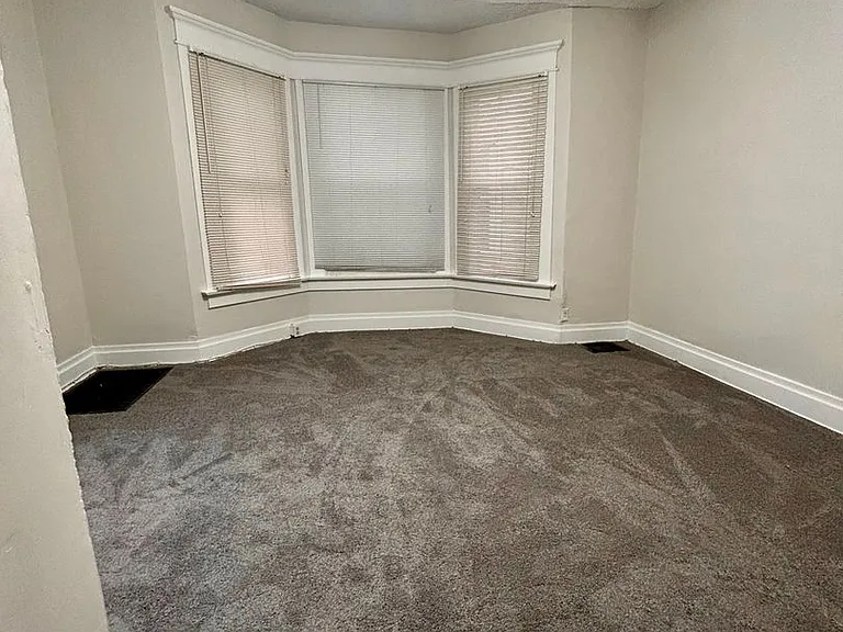 68 E Patterson Ave — Photo 8