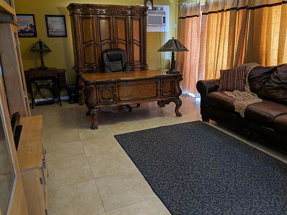 5th image of 532 Pinar Dr