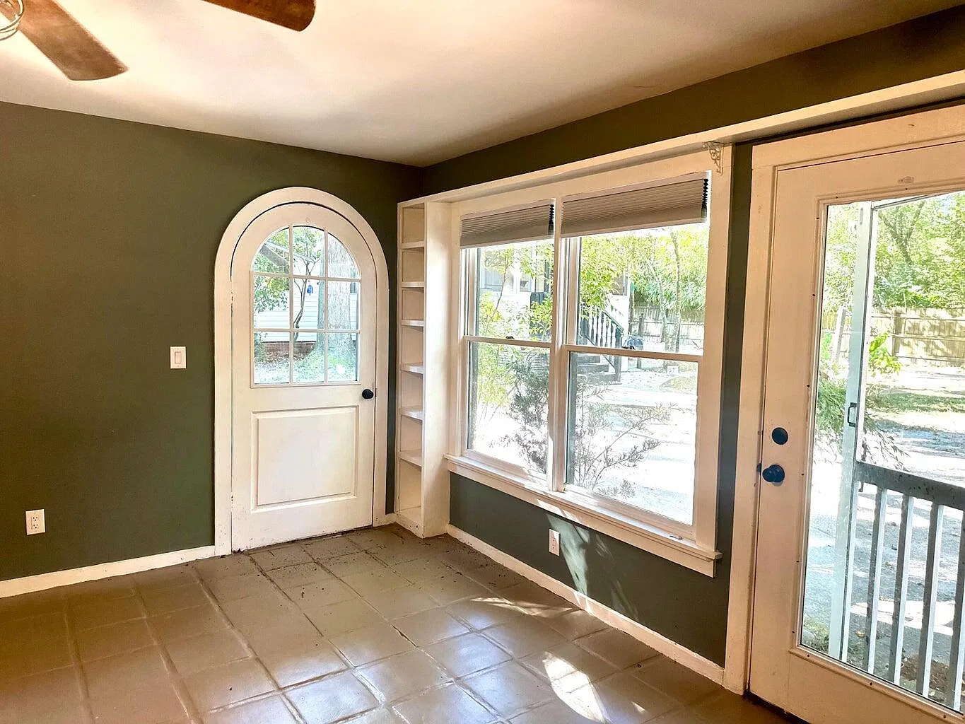 2 bed, 1.0 bath, 1000 sqft, $1,275 — Photo 4