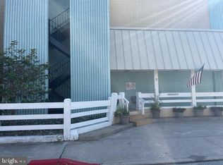 11 62nd St APT 301, Ocean City, MD 21842
