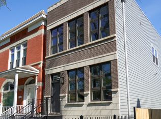 612 E 42nd St, Chicago, IL 60653