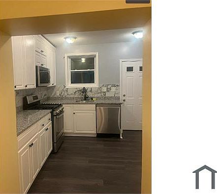 1st image of 600 N Decker Ave