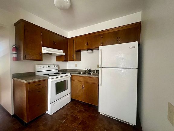 2nd image of 605 N Broad St