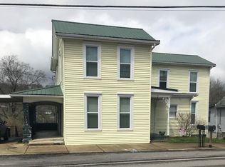 7524 Main St NE, Lanesville, IN 47136
