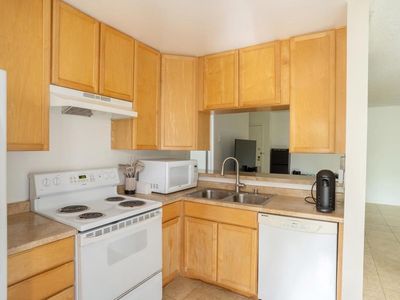 7502 Parkway Dr UNIT 200, La Mesa, CA, 91942