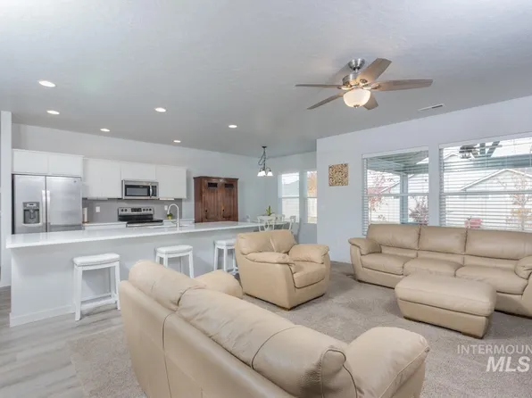 11334 W Continuo St, Nampa, ID 83651