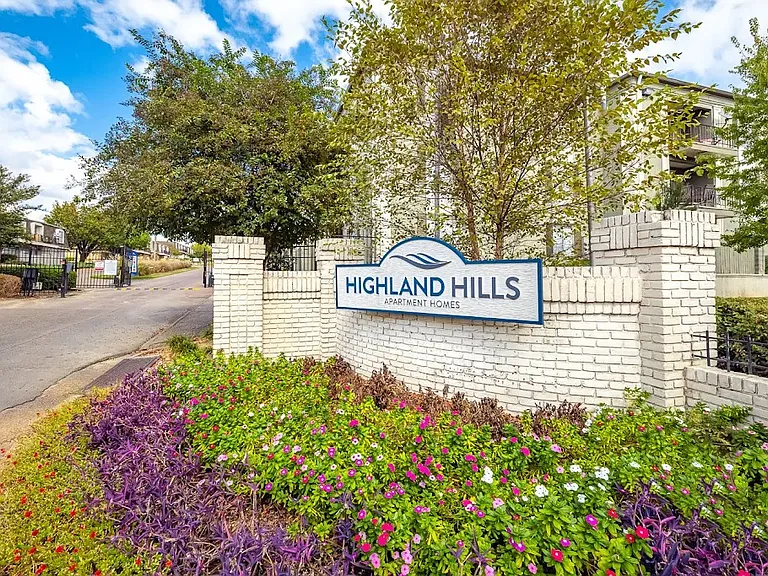 Highland Hills — Photo 1