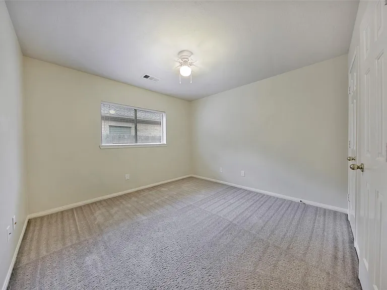 17210 Red River Trl — Photo 25