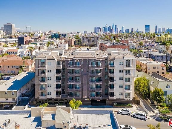 2nd image of 848 S Irolo St #408