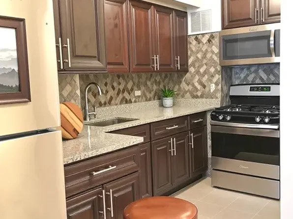 88-05 171st Street image 3 of 3