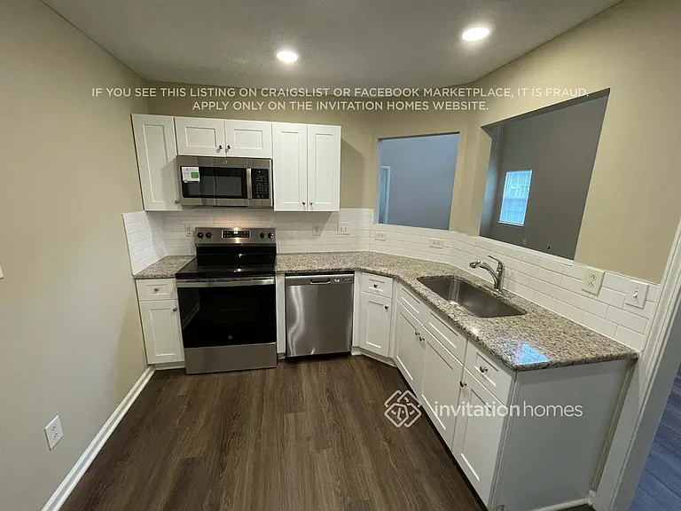 171 Golding Dr — Photo 7