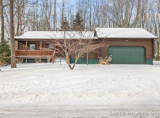 1432 Lou St, Fennville, MI 49408