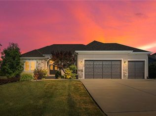 190 SW Roosevelt Rdg, Lees Summit, MO 64081