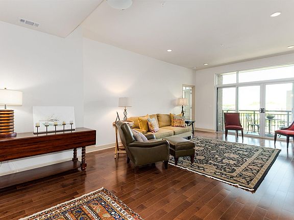 2nd image of 201 Riverplace Unit 708