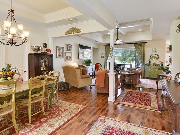 5th image of 14709 Green Valley Blvd