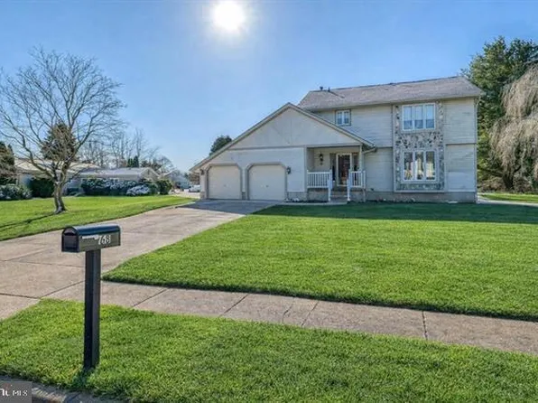 68 Wayside Rd, Berlin, NJ 08009