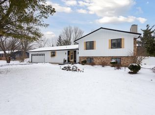 6967 Paddock Ln, Jackson, MI 49201