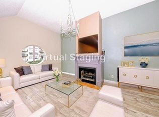5025 Sanders St #306, Burnaby, BC V5H1S8