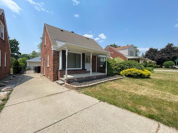 3rd image of 3415 Grindley Park St