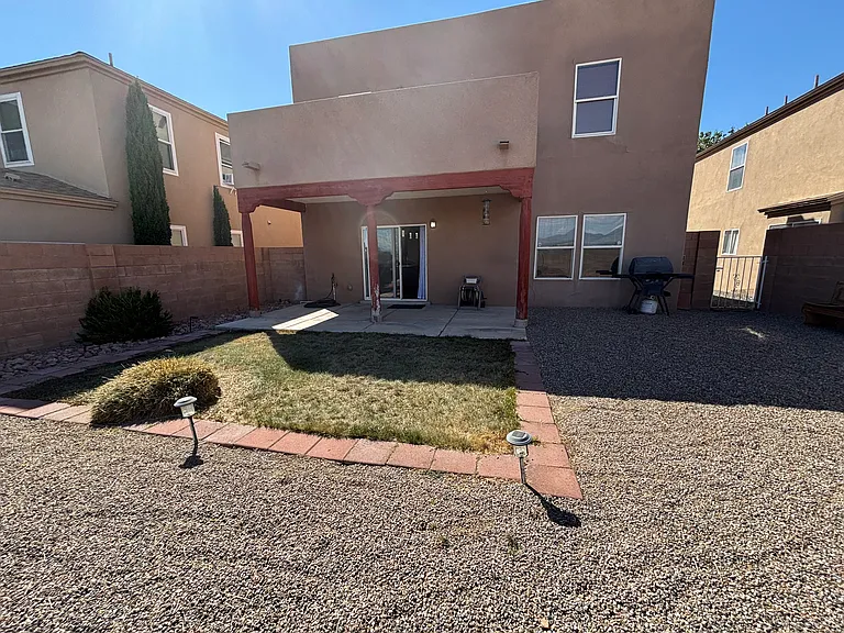 8224 Bluffs Edge Pl NW — Photo 16