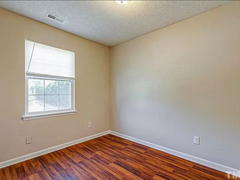3615 Sana Ct — Photo 33