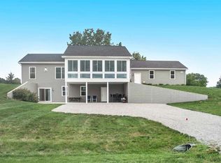 14288 Blarney Cir, Cement City, MI 49233