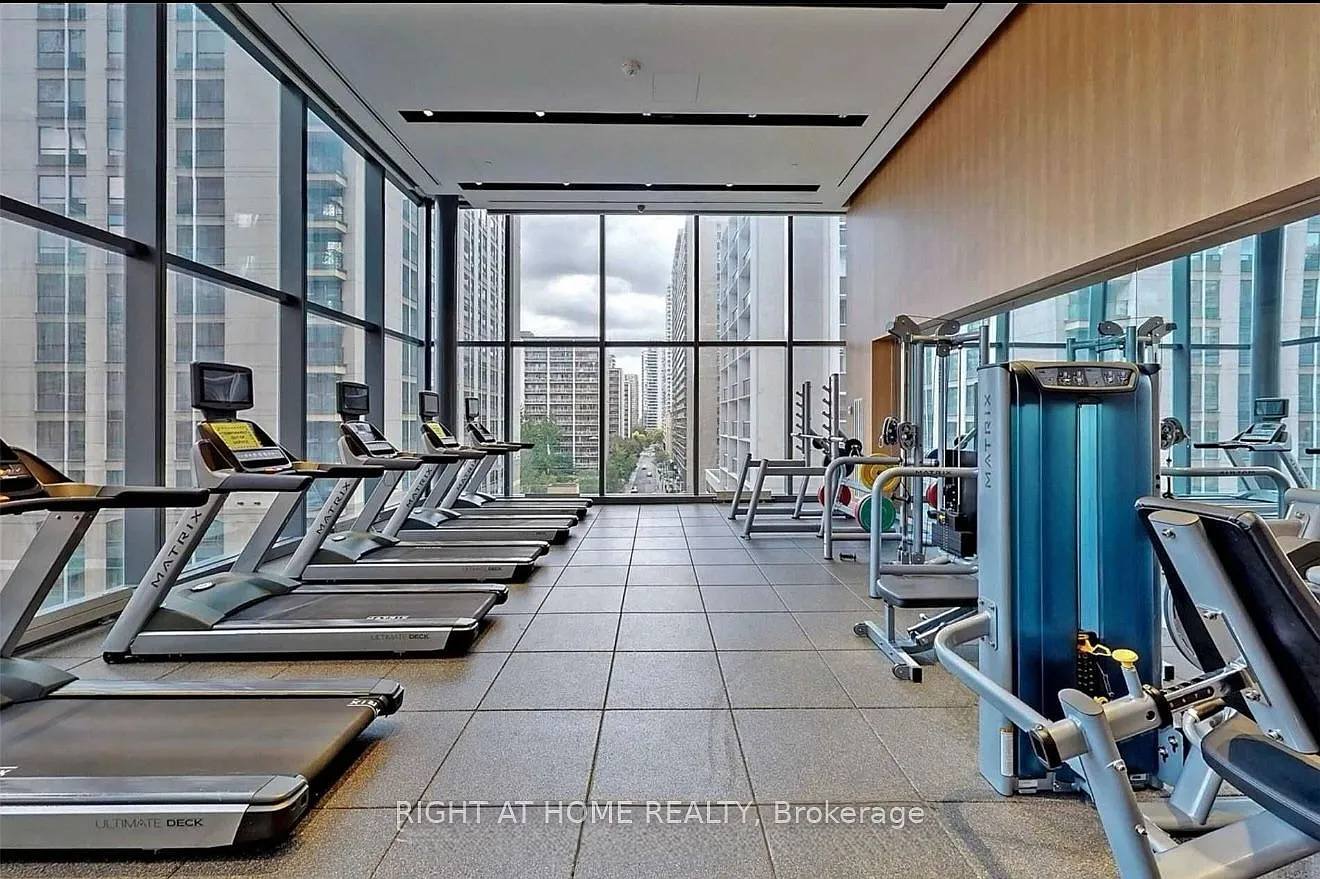 2 bed, $2,700 — Photo 2