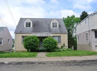 808 Library Ave, Carnegie, PA 15106