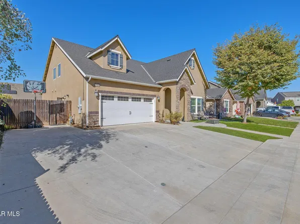 2488 La Canada Ave, Clovis, CA 93619