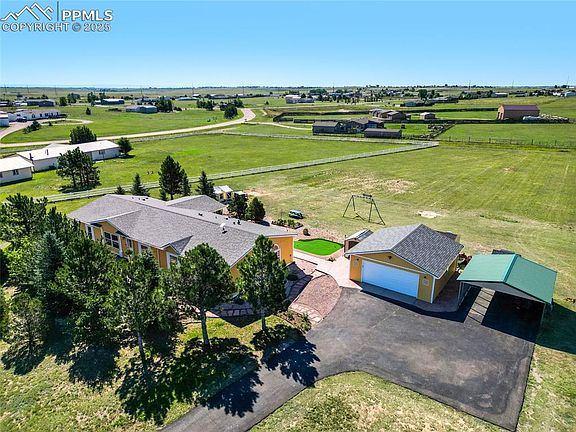 3rd image of 15511 Jenna Ct
