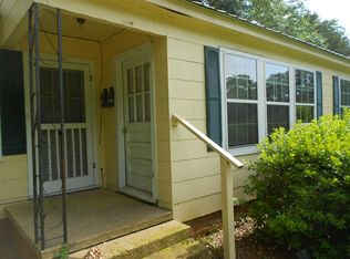 457 Myrtle St E #B, Philadelphia, MS 39350