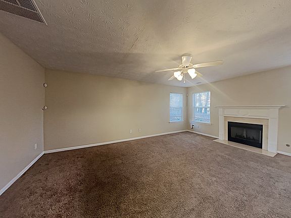4th image of 1088 Mitford Ln