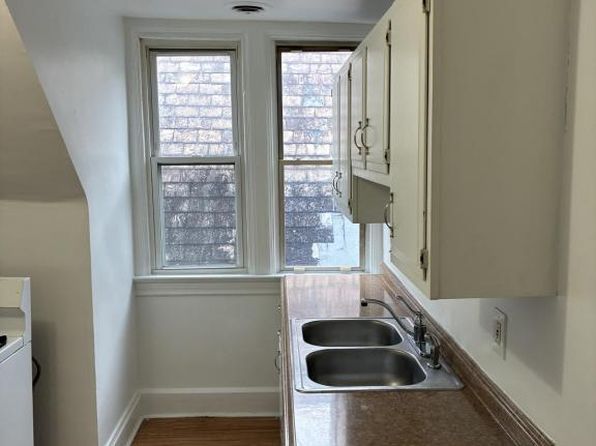 129 McGinnis Ave #3