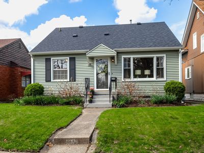 2740 E High St, Davenport, IA, 52803